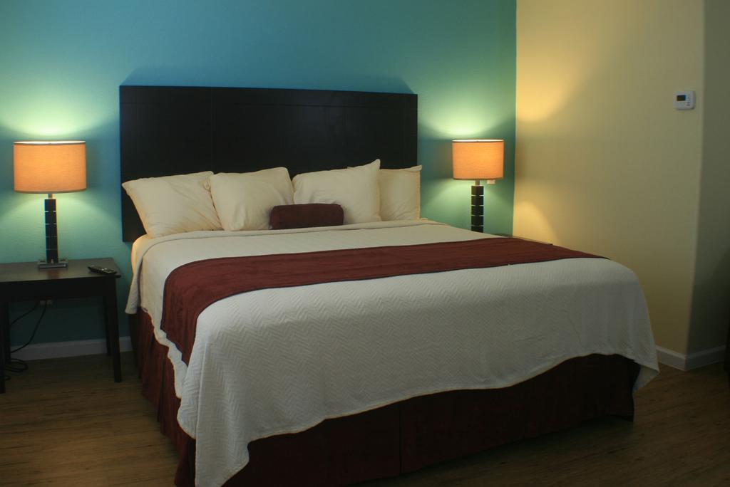 Ocean Village Hotel Серфсайд-Бич Номер фото